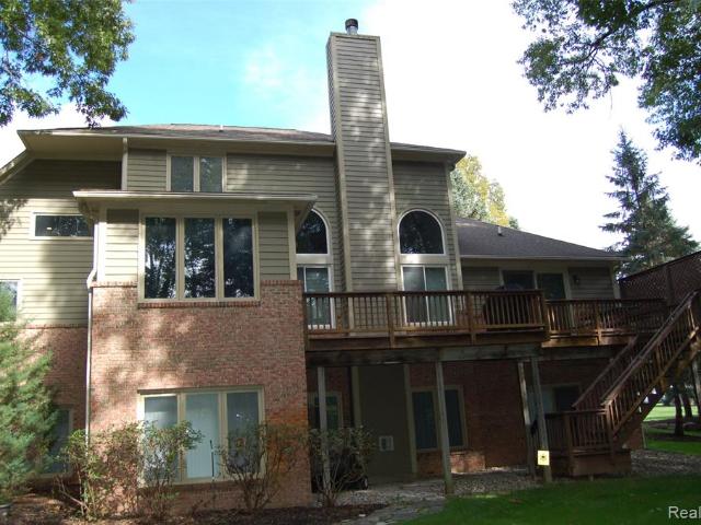 House for sale in Springfield, Springfield Charter Township