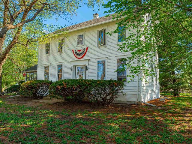 House for sale in Mclean, Illinois