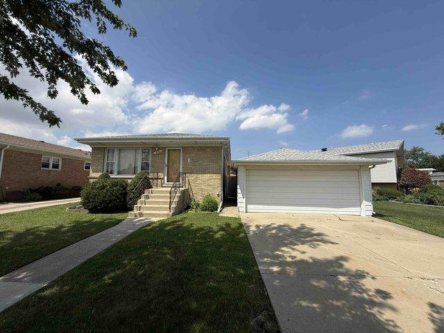 House for sale in Schiller Park, Illinois