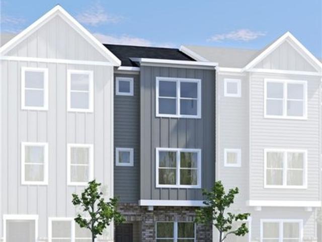 Townhouse for sale in Virginia