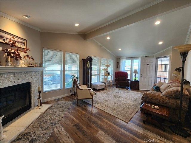 House for sale in Huntington Beach, California