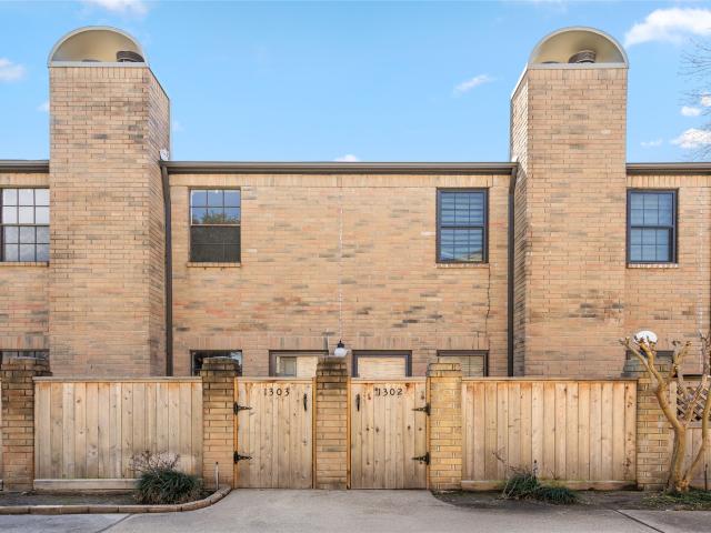 Townhouse for sale in Houston Townhouse for sale in Houston