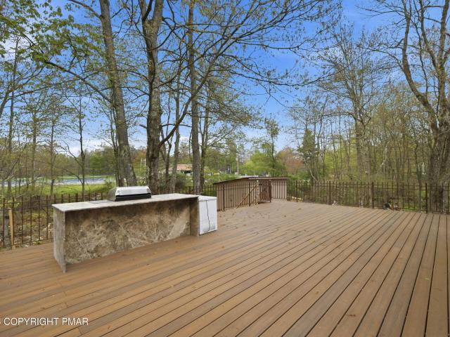 House for sale in Cresco, Pennsylvania