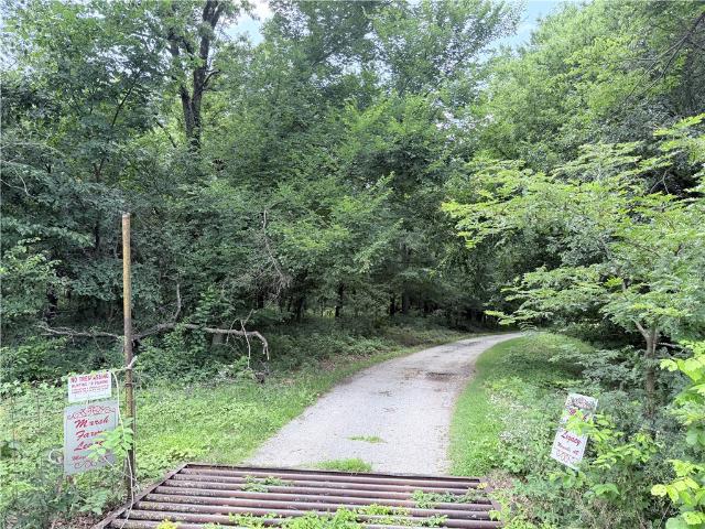Farm for sale in Ark