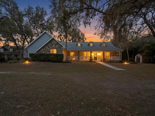 House for sale in Chiefland, Florida