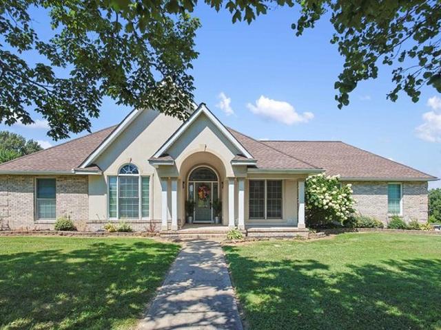 House for sale in Goreville, Illinois
