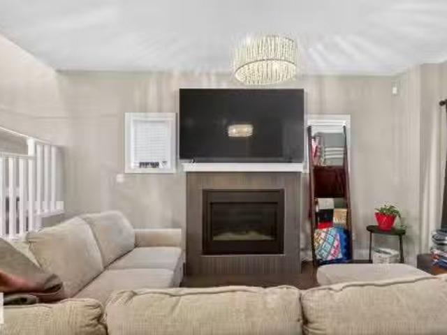 House for sale in Wedgewood, Alberta