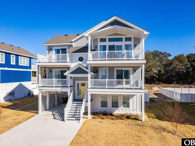 House for sale in Corolla, Currituck County