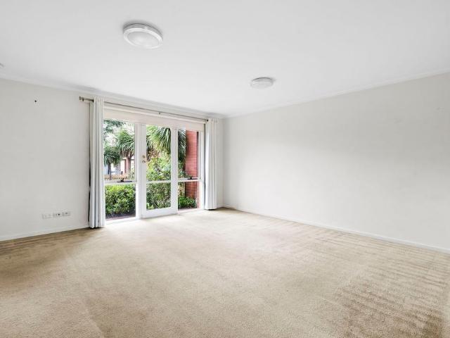 Townhouse for rent in Camerons Creek, Victoria