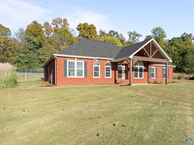 House for sale in New Market, Alabama