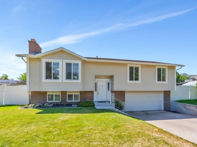 House for sale in Orem, Utah