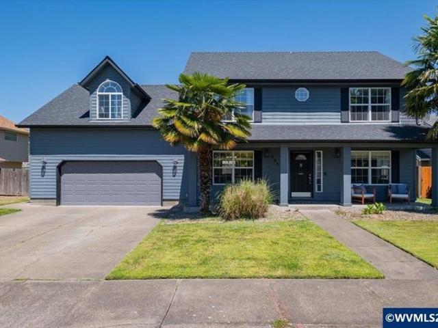 House for sale in Oregonia