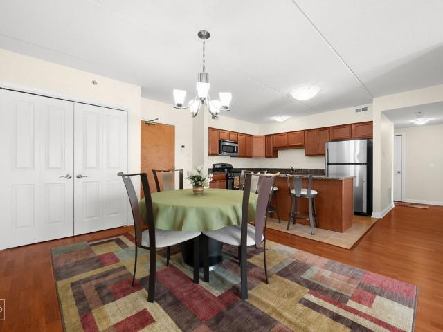 Condo for sale in Schiller Park, Illinois