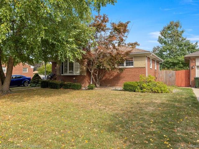 House for sale in Allen Park, Michigan