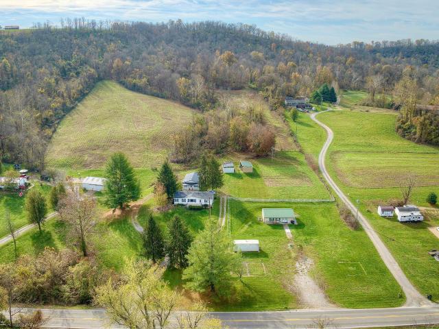 House for sale in Warsaw, Kentucky
