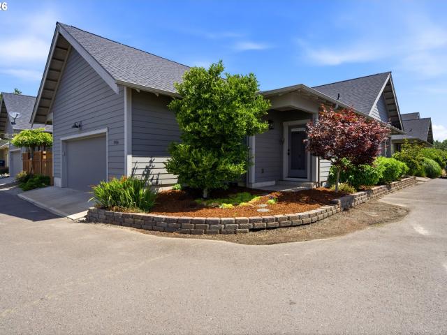 House for sale in Oregonia