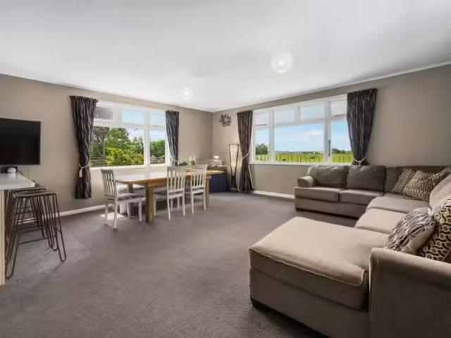 House for sale in Halcombe