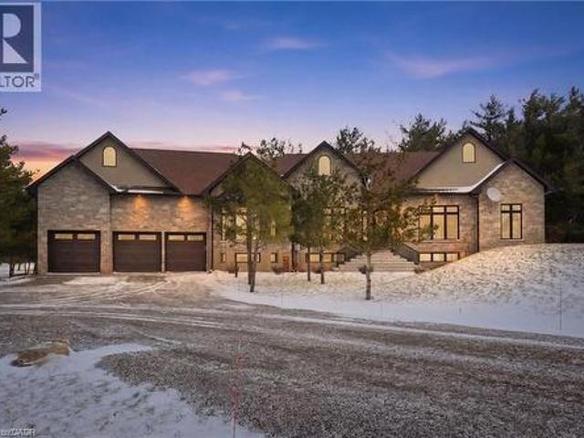 House for sale in Ancaster, Ontario