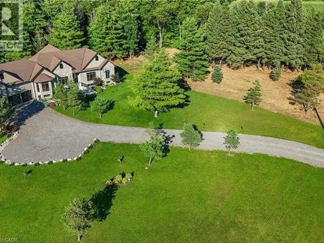 House for sale in Ancaster, Ontario
