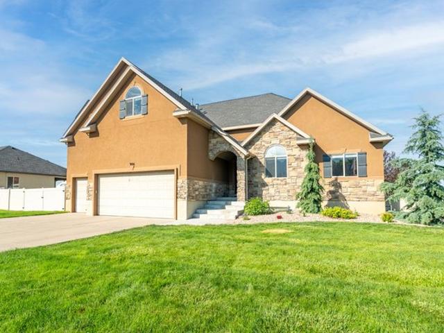 House for sale in Kaysville, Utah