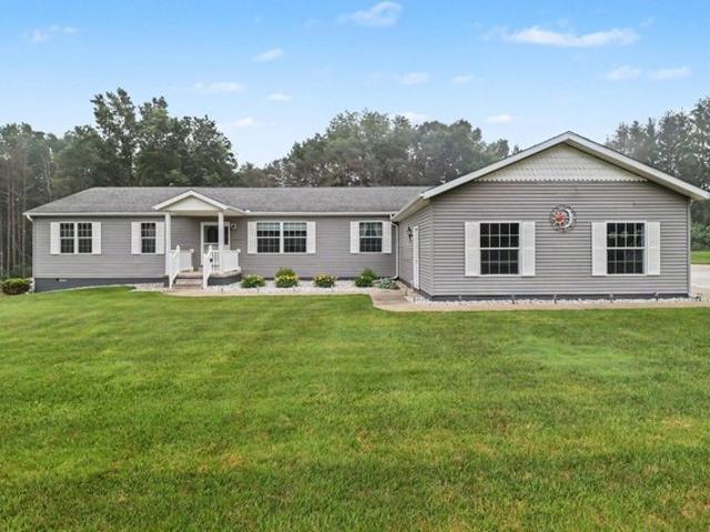 House for sale in Manistee, Michigan
