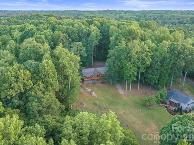 House for sale in Davidson, Mecklenburg County