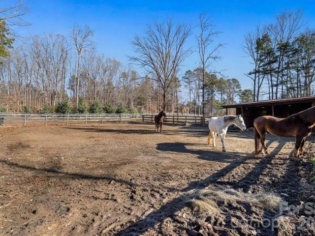 House for sale in Davidson, North Carolina