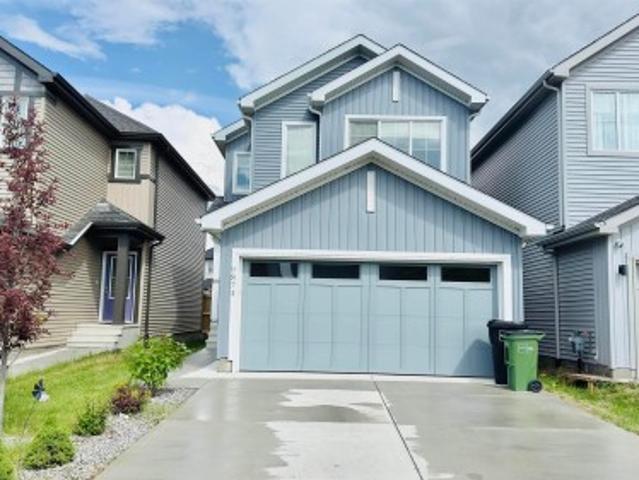 House for sale in Wedgewood, Alberta