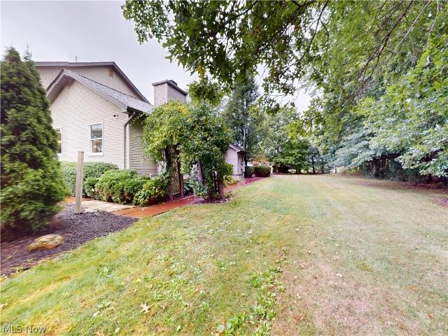 House for sale in Canfield, Mahoning County