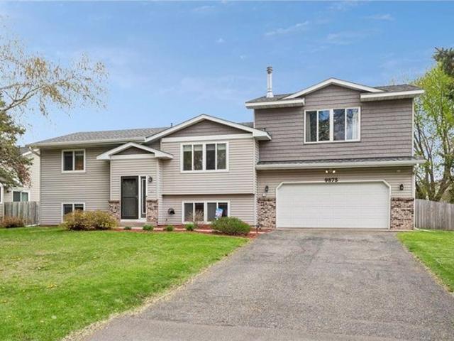 House for sale in Circle Pines, Minnesota