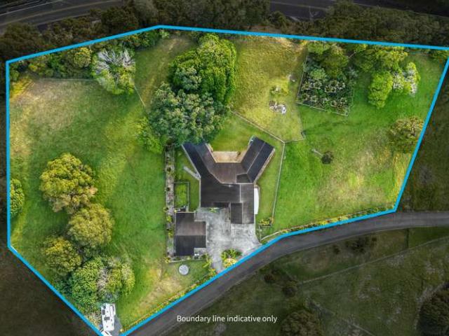 House for sale in Waiwera