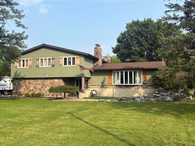 House for sale in Niagara, New York