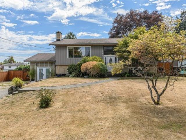 House for sale in North Quadra, Saanich