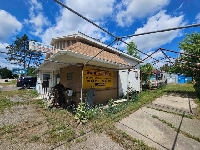 Commercial for sale in Lake City