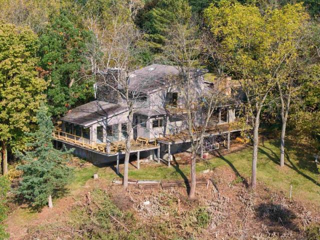 House for sale in Sandy Hook, Town of Jamestown