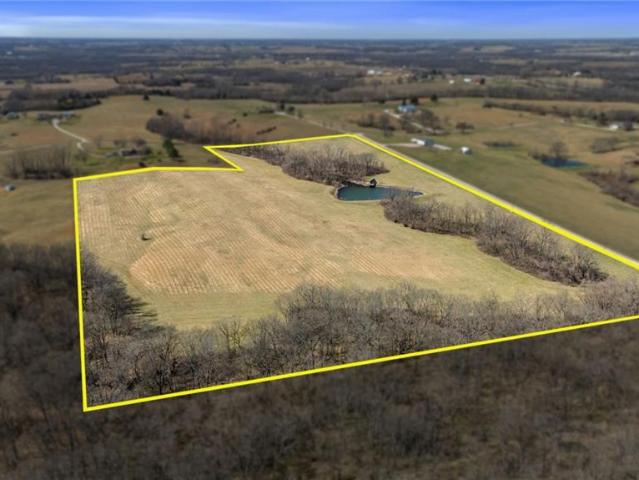 Land for sale in Stewartsville, Missouri