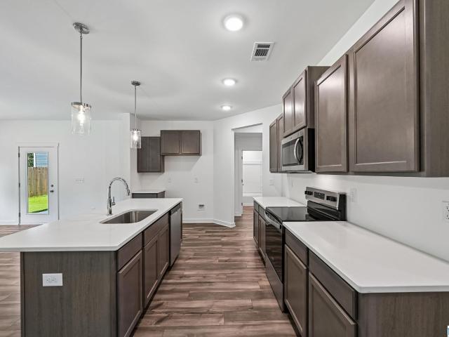 House for sale in Parker Hudson Estates, Warrior