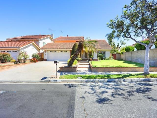 House for sale in Fountain Valley, California