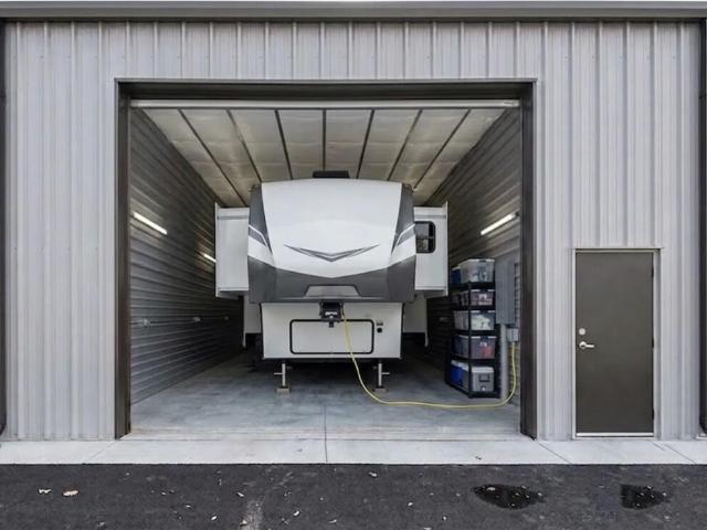 Commercial for sale in Tennessee