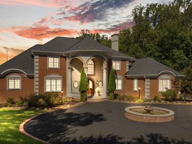 House for sale in Virginia
