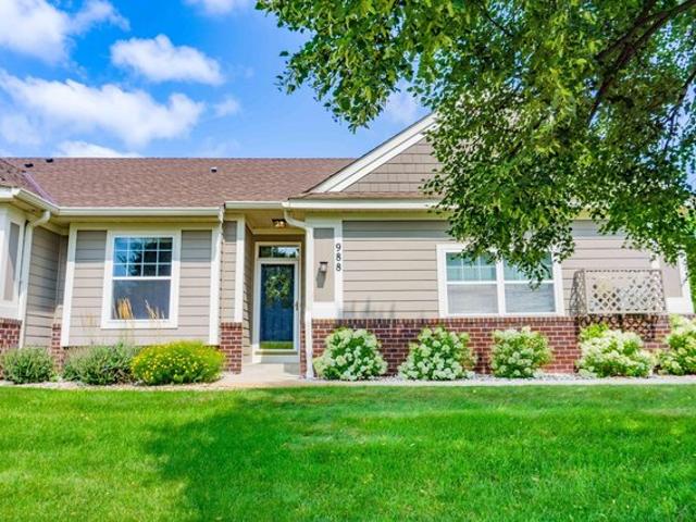 Townhouse for sale in Victoria, Minnesota