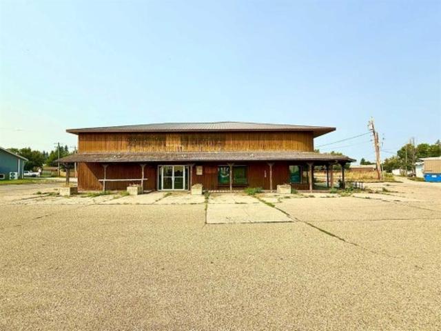 Commercial for sale in Pincher, Alberta