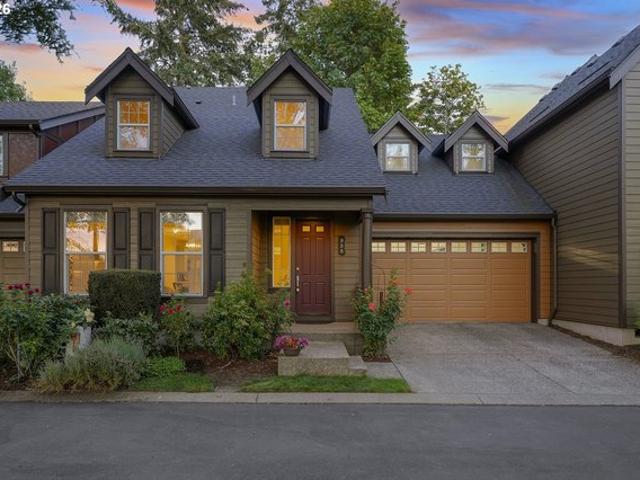 Townhouse for sale in Oregonia