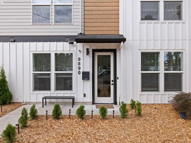Townhouse for sale in Oregonia