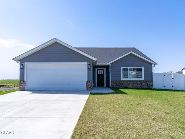 House for sale in Grand Forks, North Dakota