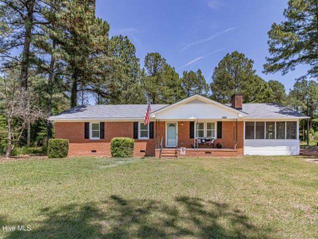 House for sale in Mount Olive, North Carolina