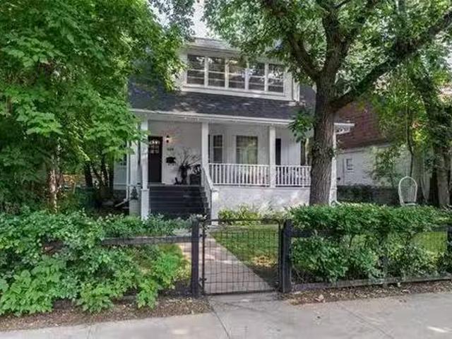 House for sale in East St. Paul, Manitoba