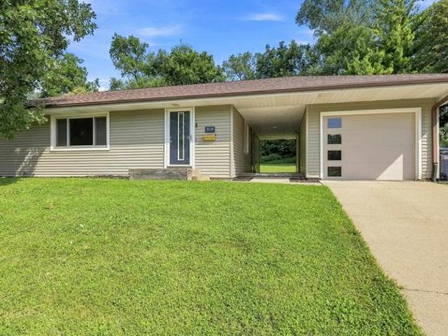 House for sale in Dubuque, Iowa
