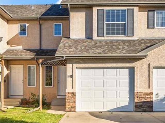 Townhouse for sale in Lakewood, Saskatoon