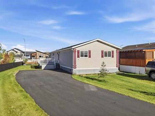 House for sale in City of Lacombe, Lacombe
